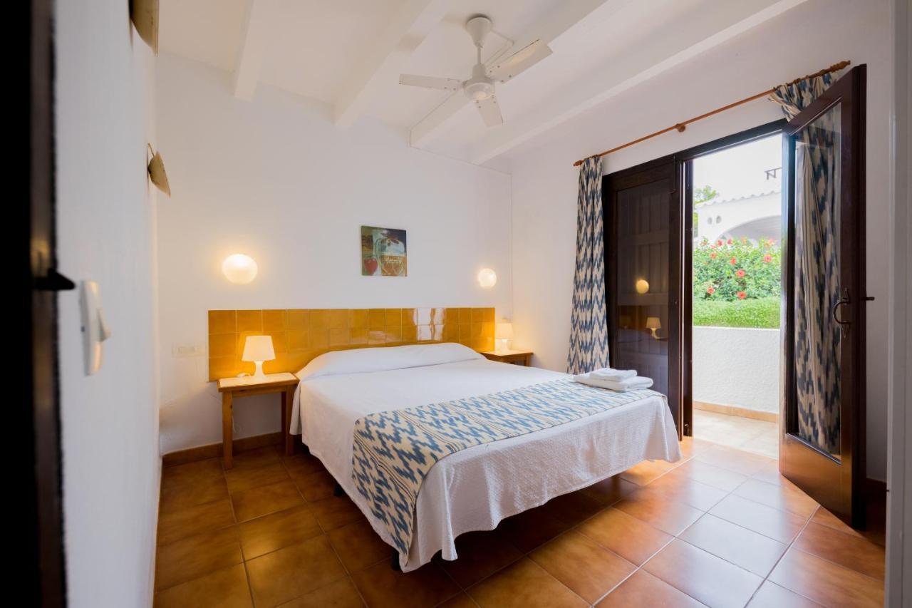 Apartamentos Sa Cala Cala Morell Exterior foto